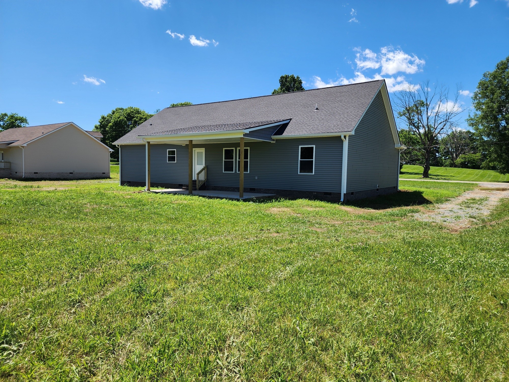 665 Ferguson Hill Rd