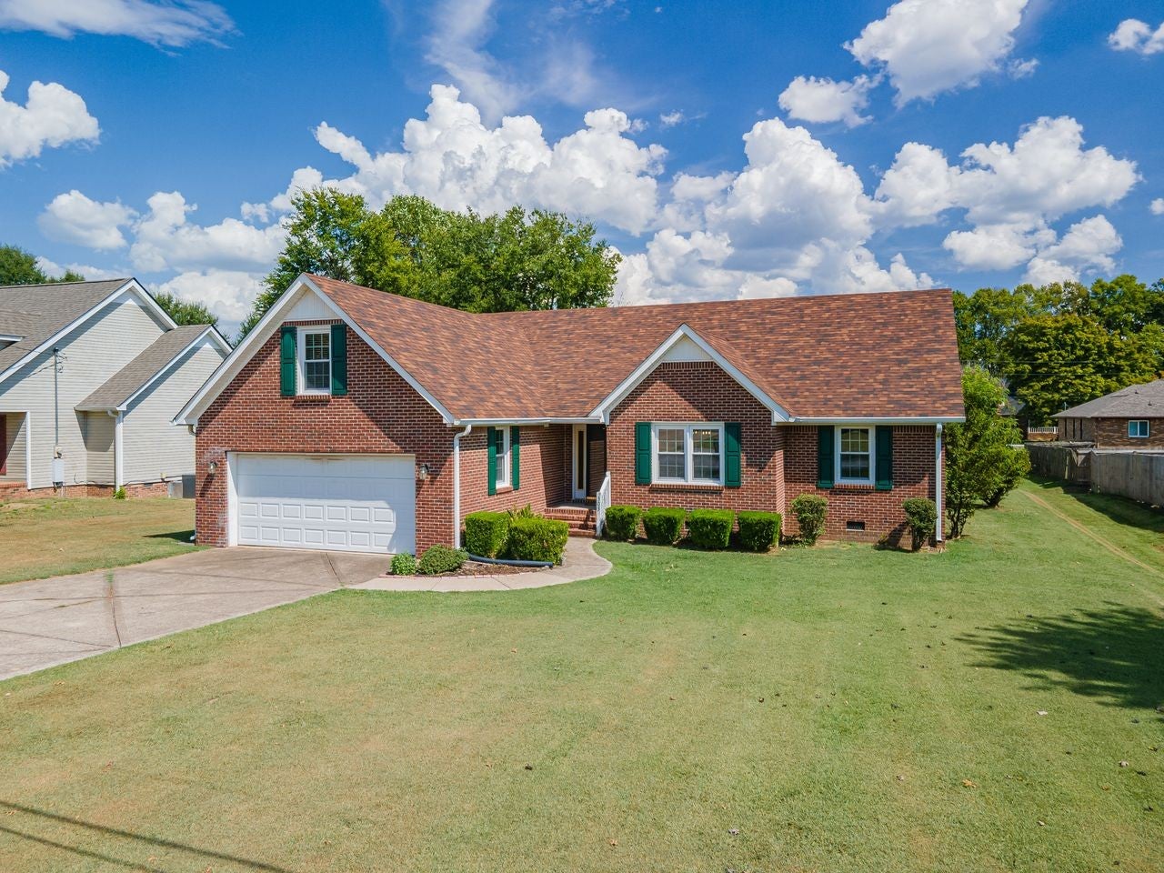 303 Springdale Dr