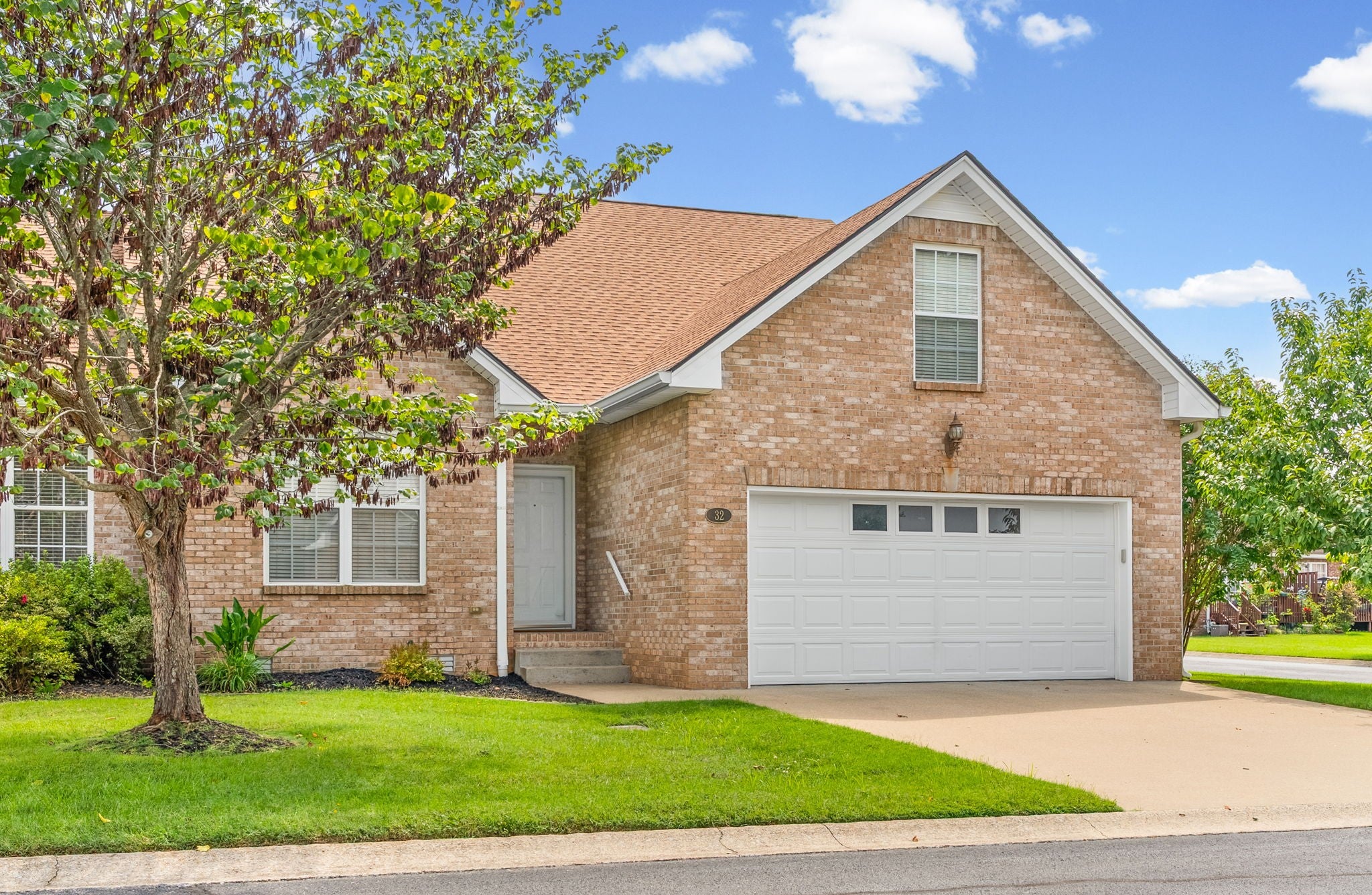 32 Townsend Way
