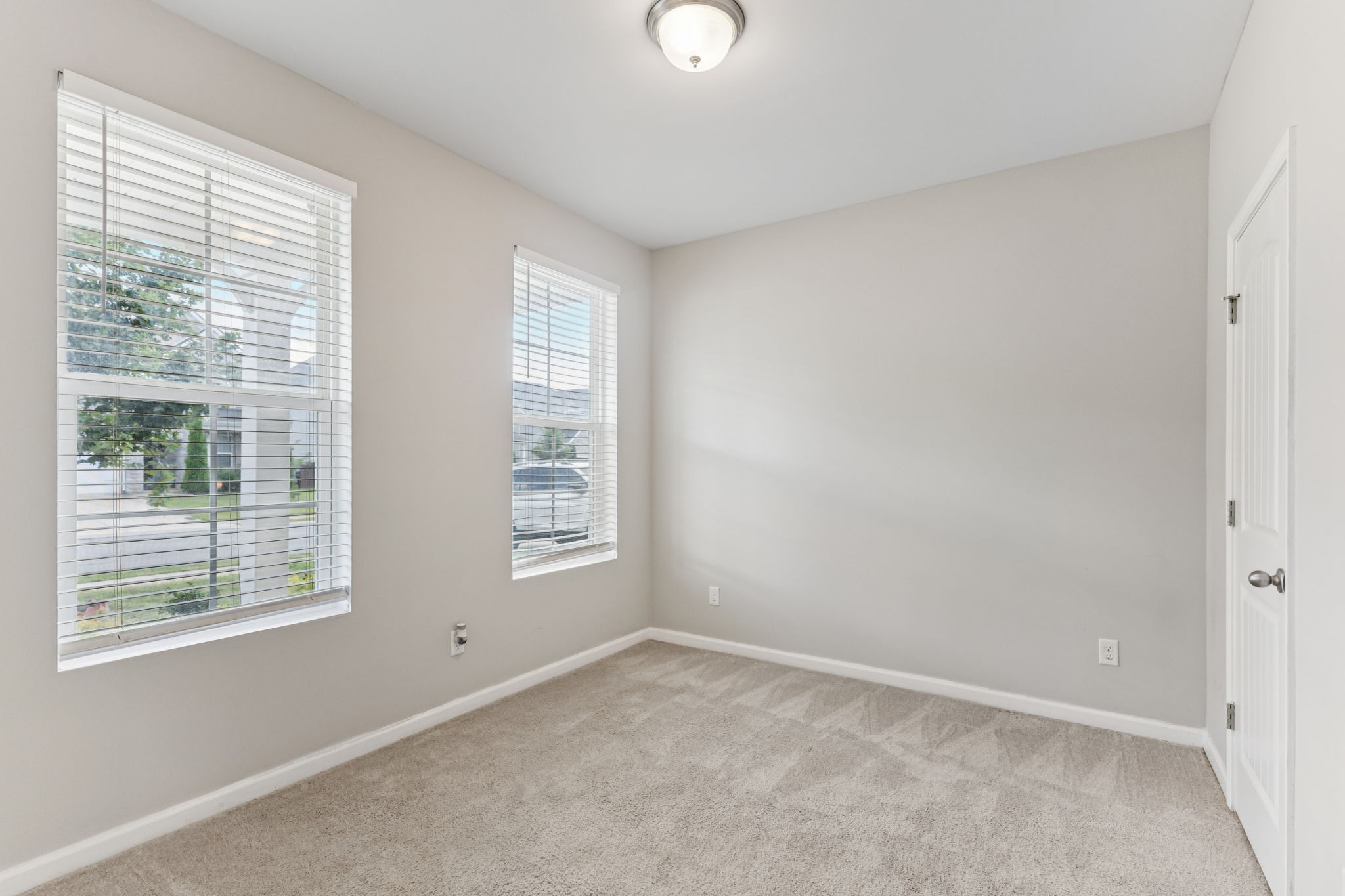 3216 Calendula Way
