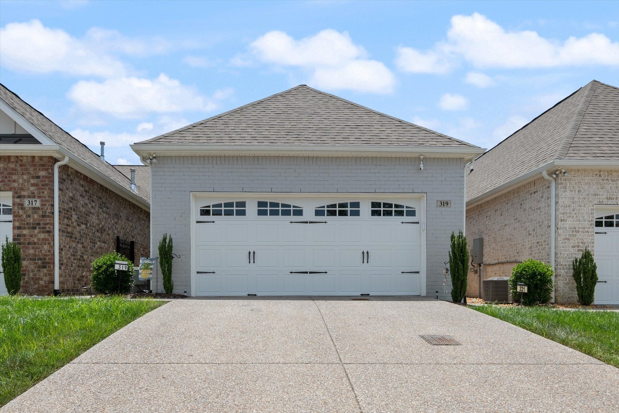 319 Buckner Cir