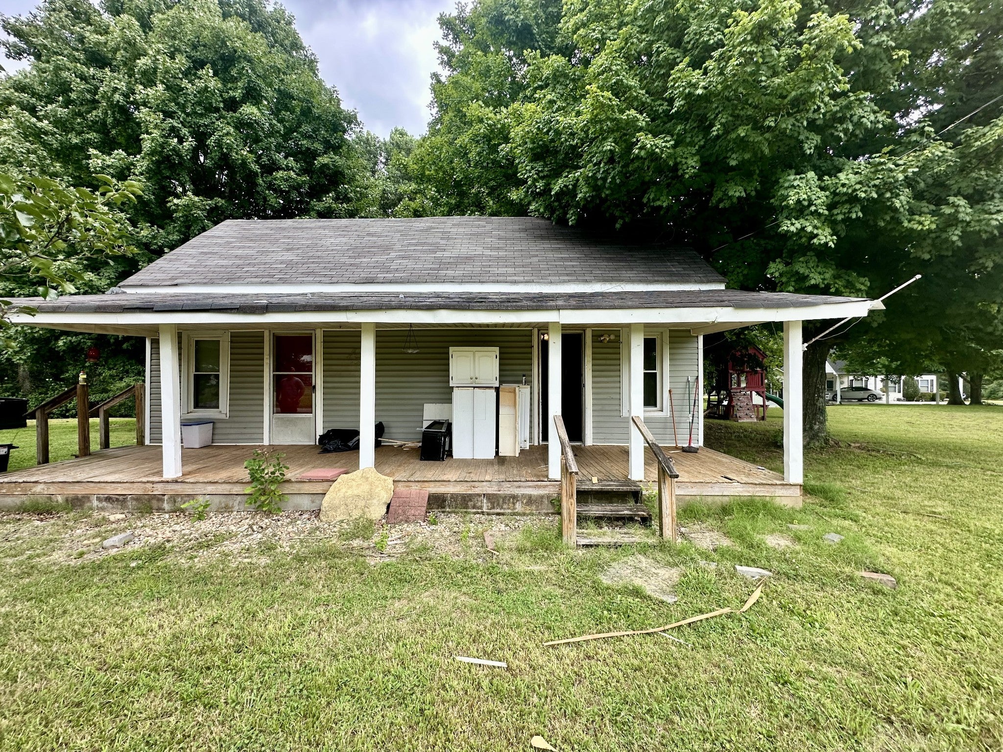 240 Red Hill Rd