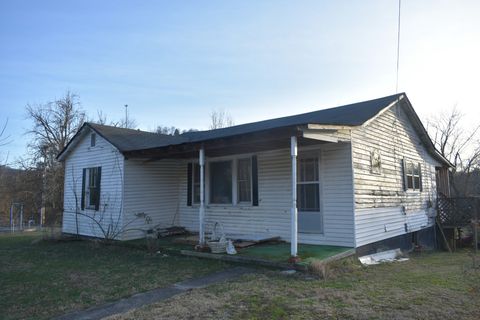 818 Upper Ferry Rd Carthage TN 37030