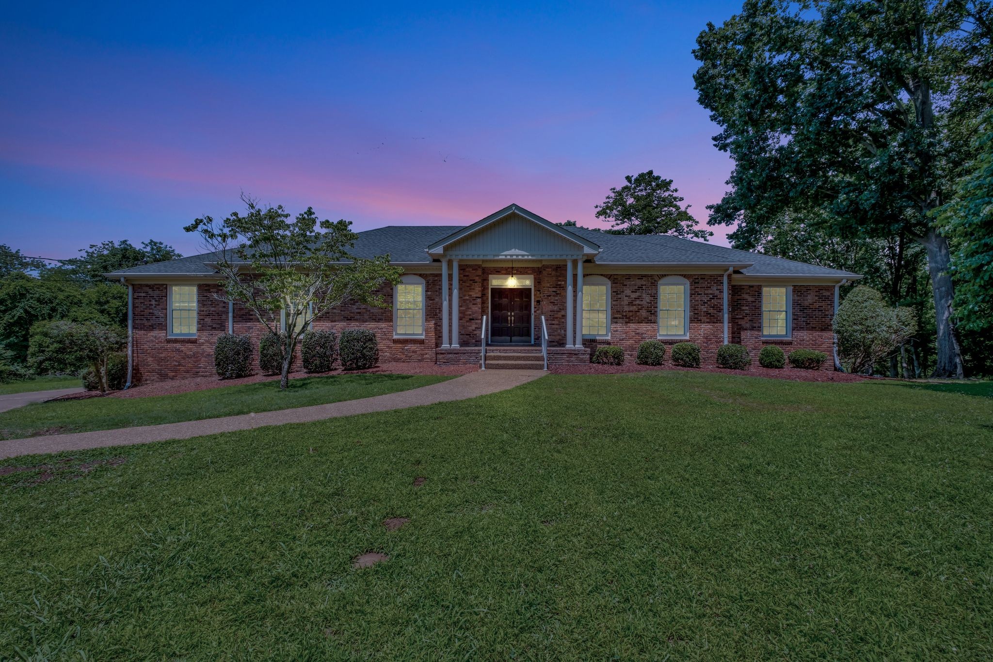108 Leeward Pt
