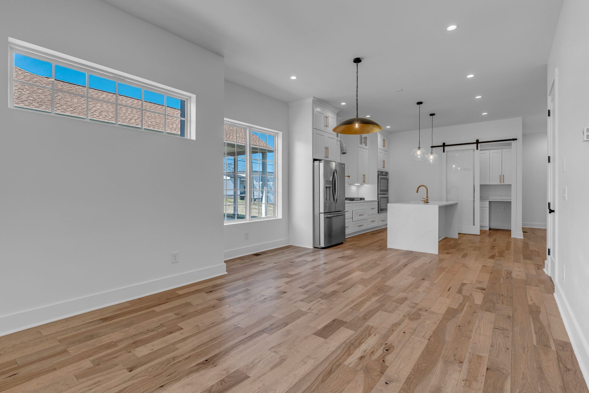 Nashville, Tennessee 37208, United States, 4 Bedrooms Bedrooms, ,4 BathroomsBathrooms,Residential,Active,85012