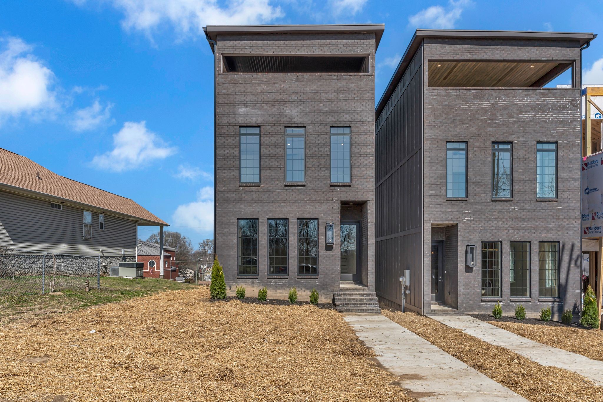 Nashville, Tennessee 37208, United States, 4 Bedrooms Bedrooms, ,4 BathroomsBathrooms,Residential,Active,85012