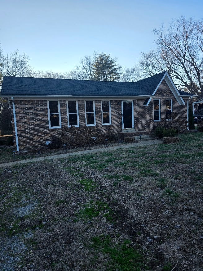 806 Jones Cir