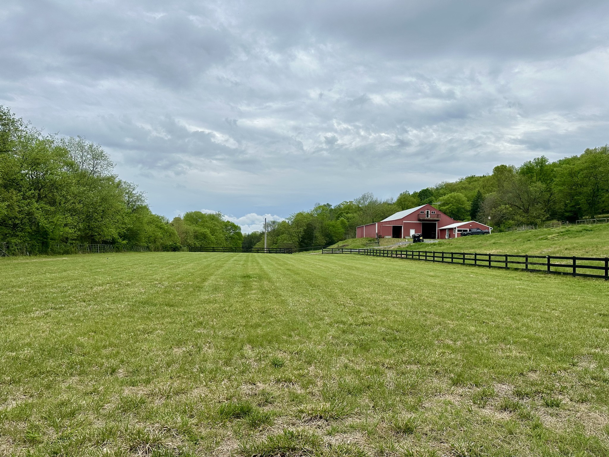 2485 Hickman Rd