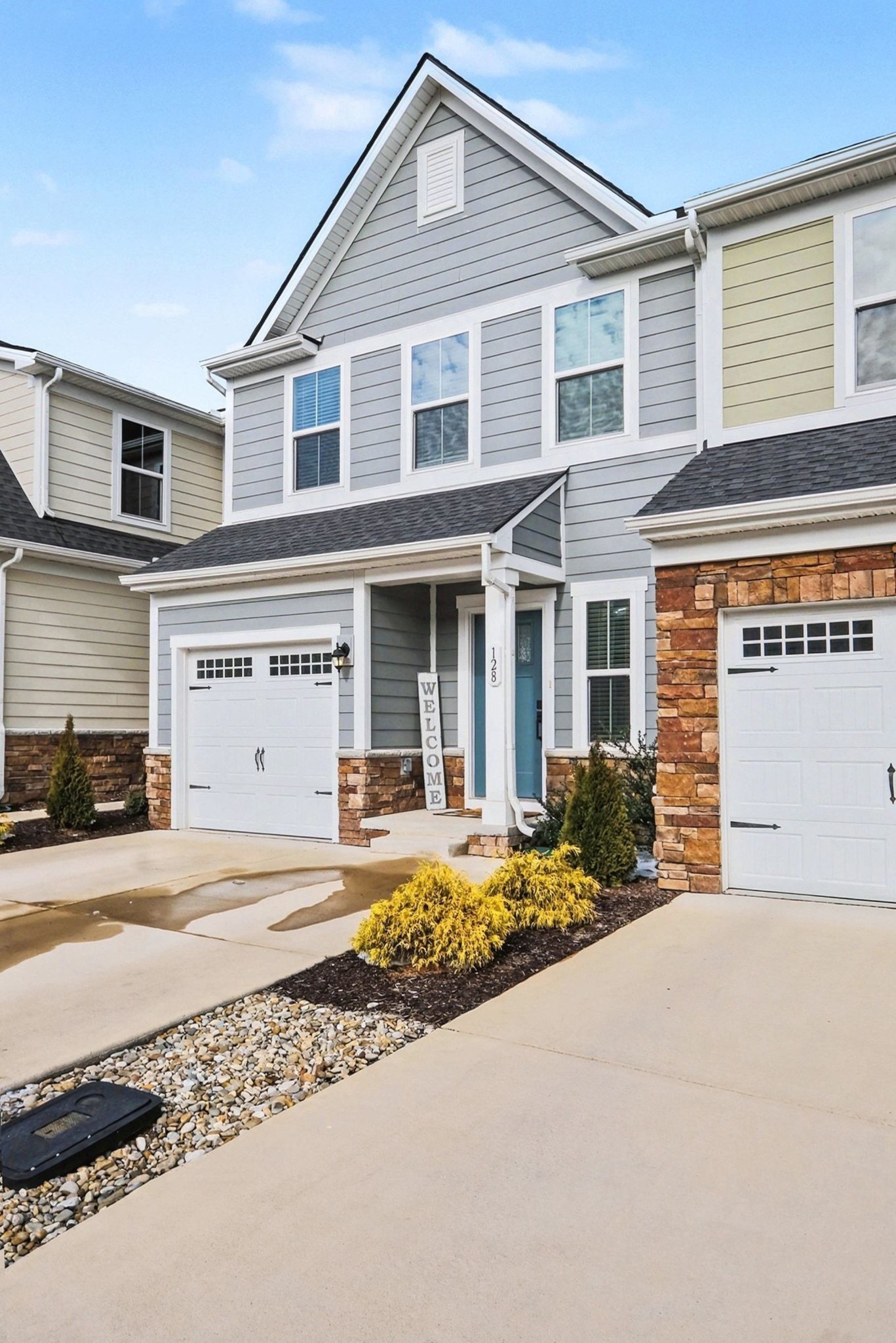128 Percheron Pl