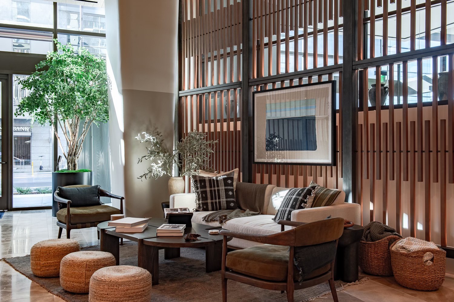 1212 Demonbreun St 1815