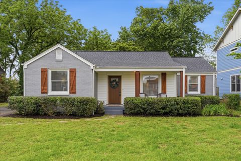 Photo of 1407 Stratford Ave, Nashville, TN 37216 (MLS # 3185695)