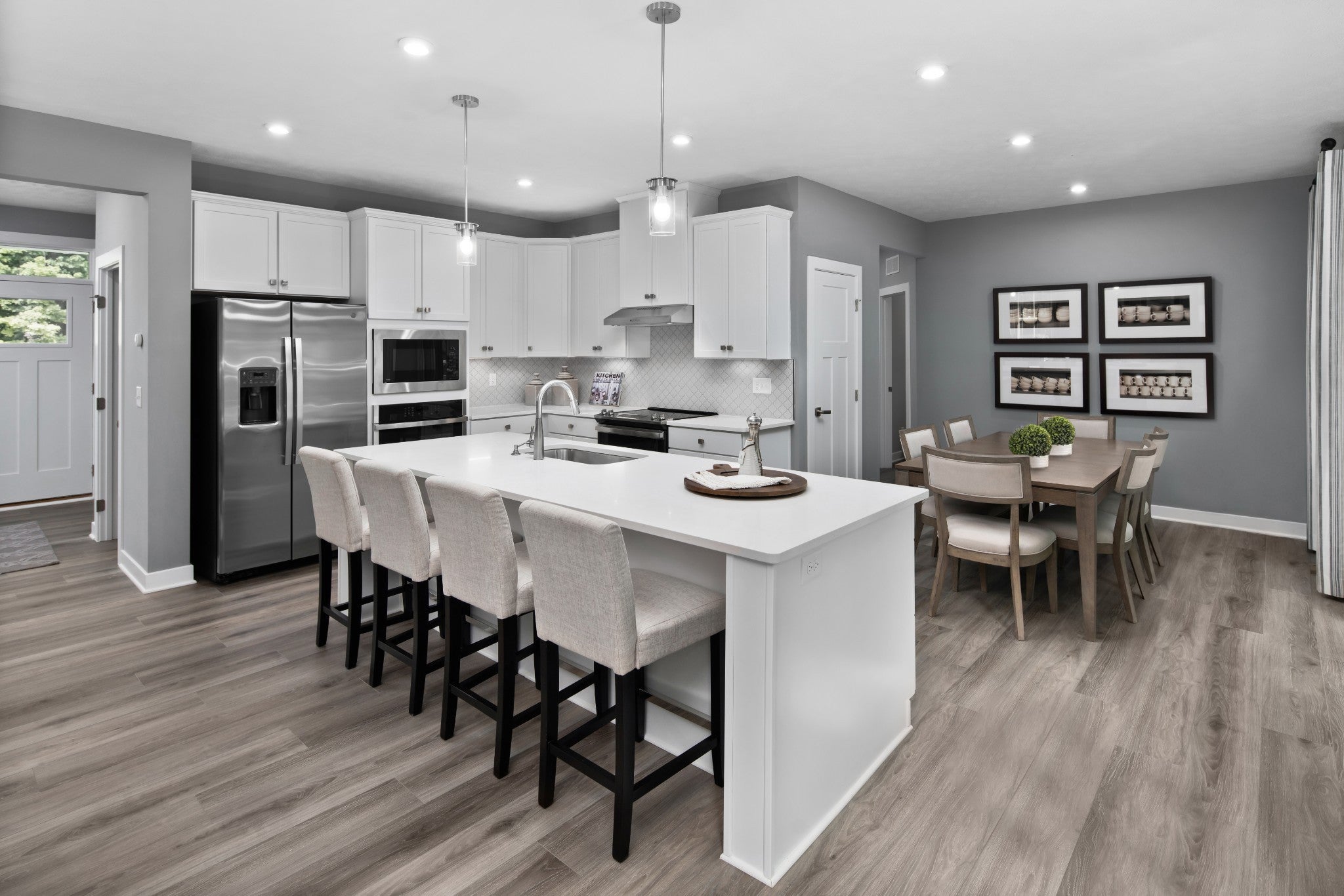 1109 Hamlet Dr