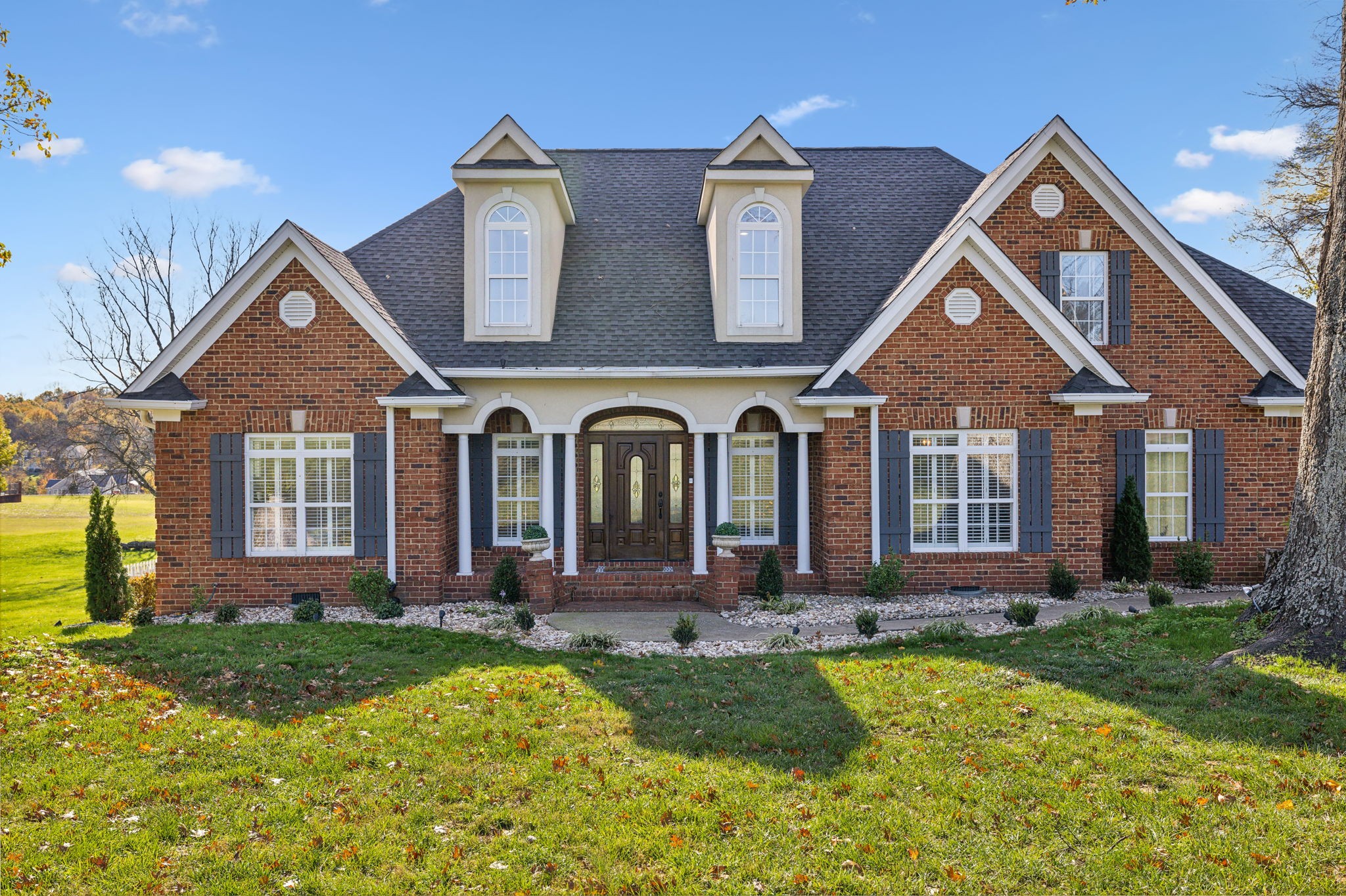 1499 Collins Hollow Rd