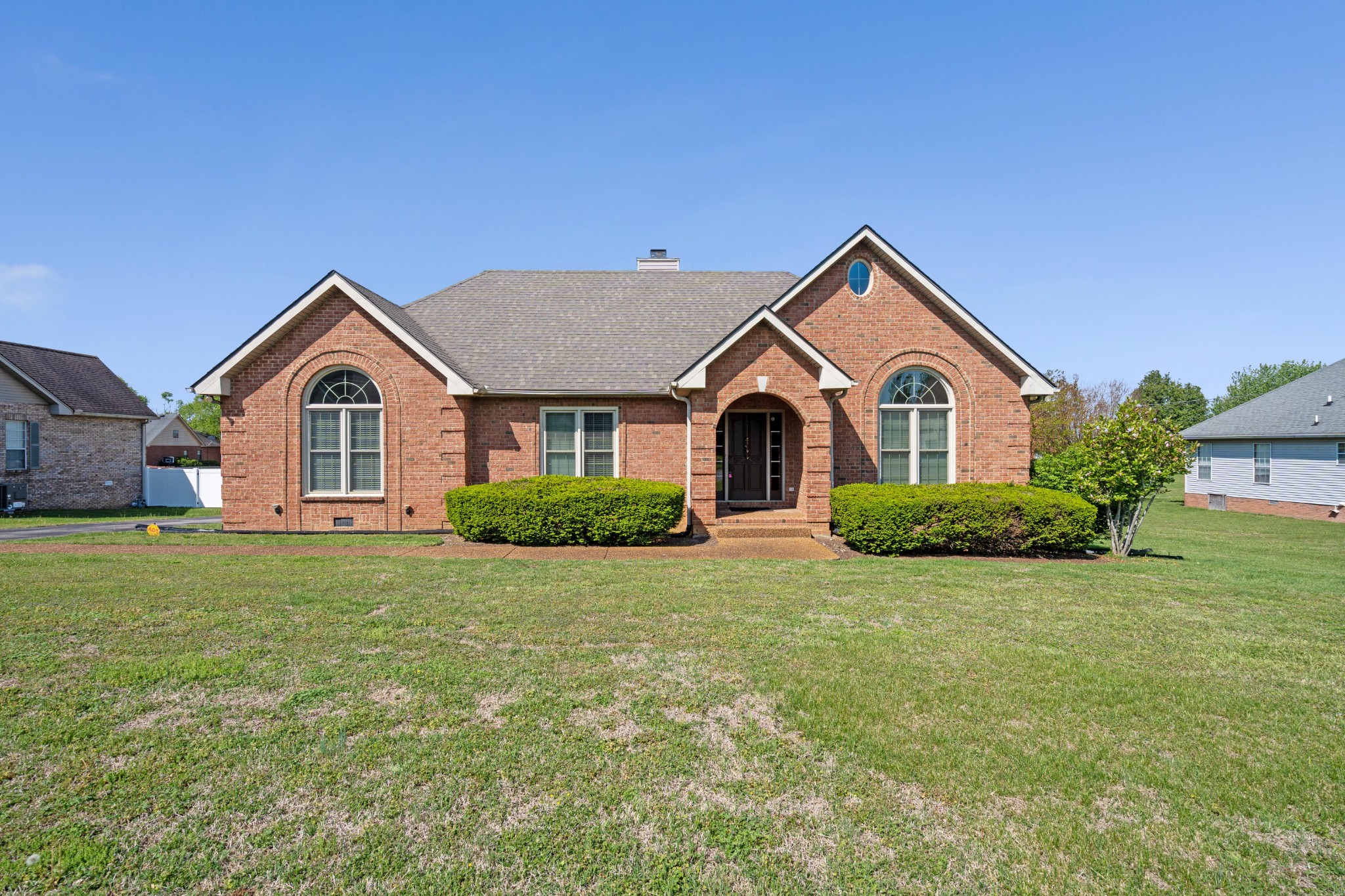1118 Jessica Dr