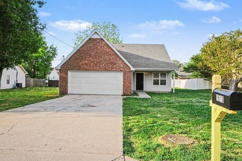 1513 Waxman Dr La Vergne TN 37086