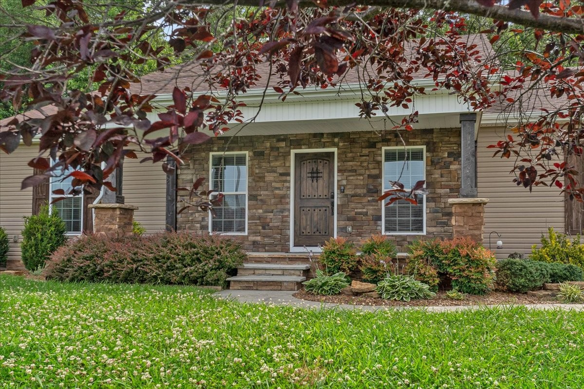 260 Williamsburg Cir
