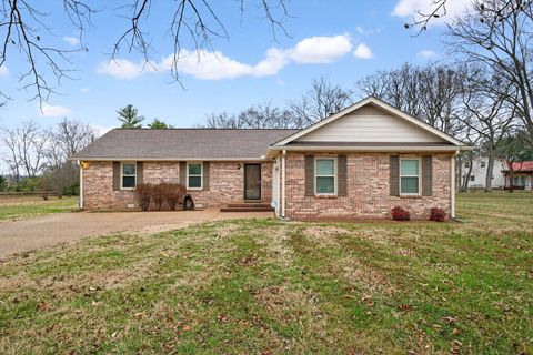 205 Stoneyway Ct Nolensville TN 37135