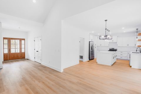1248 Vickie Ln Portland TN 37148