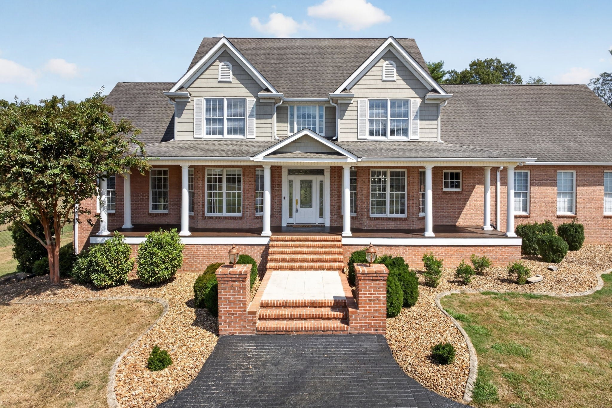 346 Parkway Rd