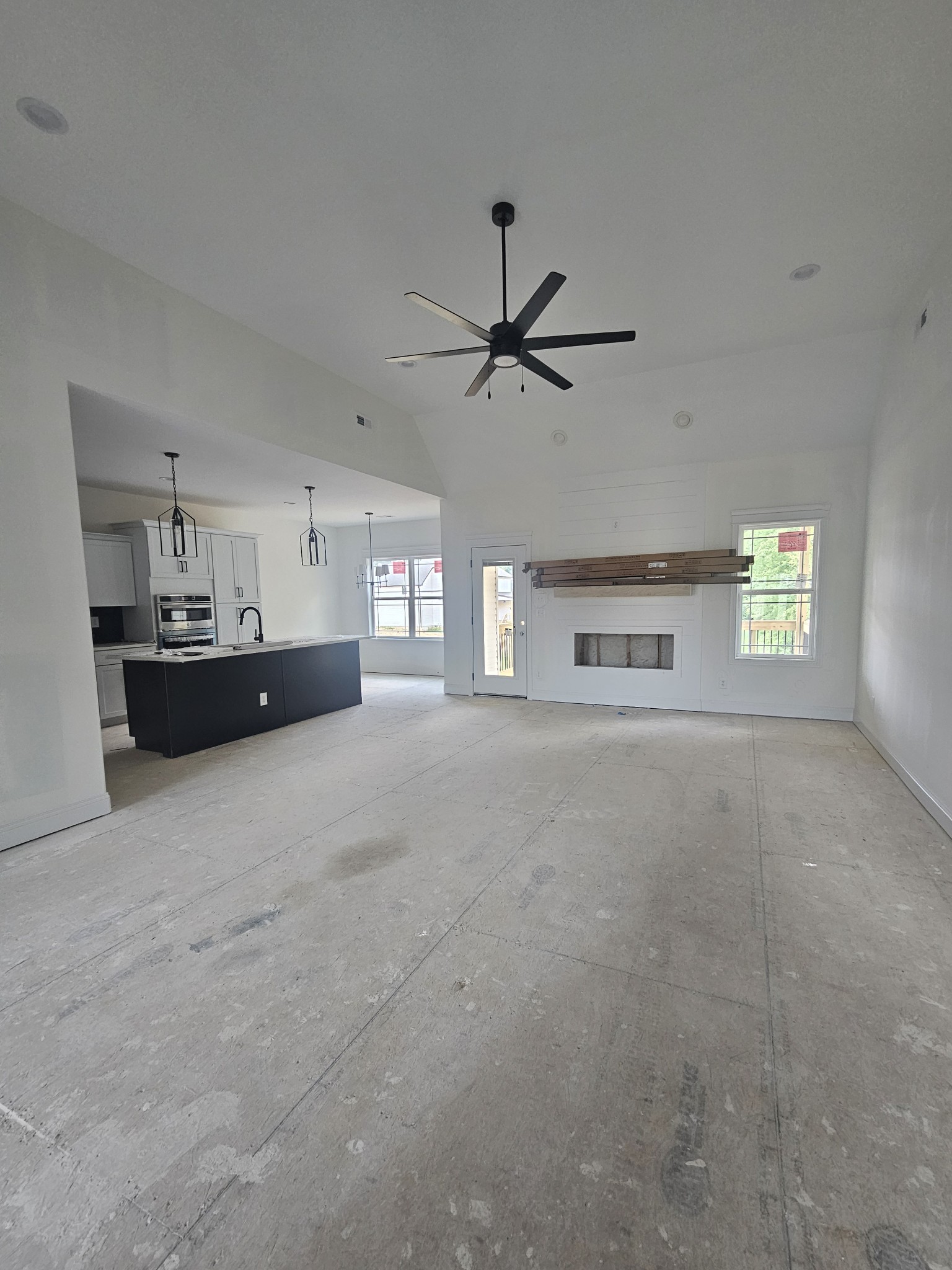 625 Bumblebee Way