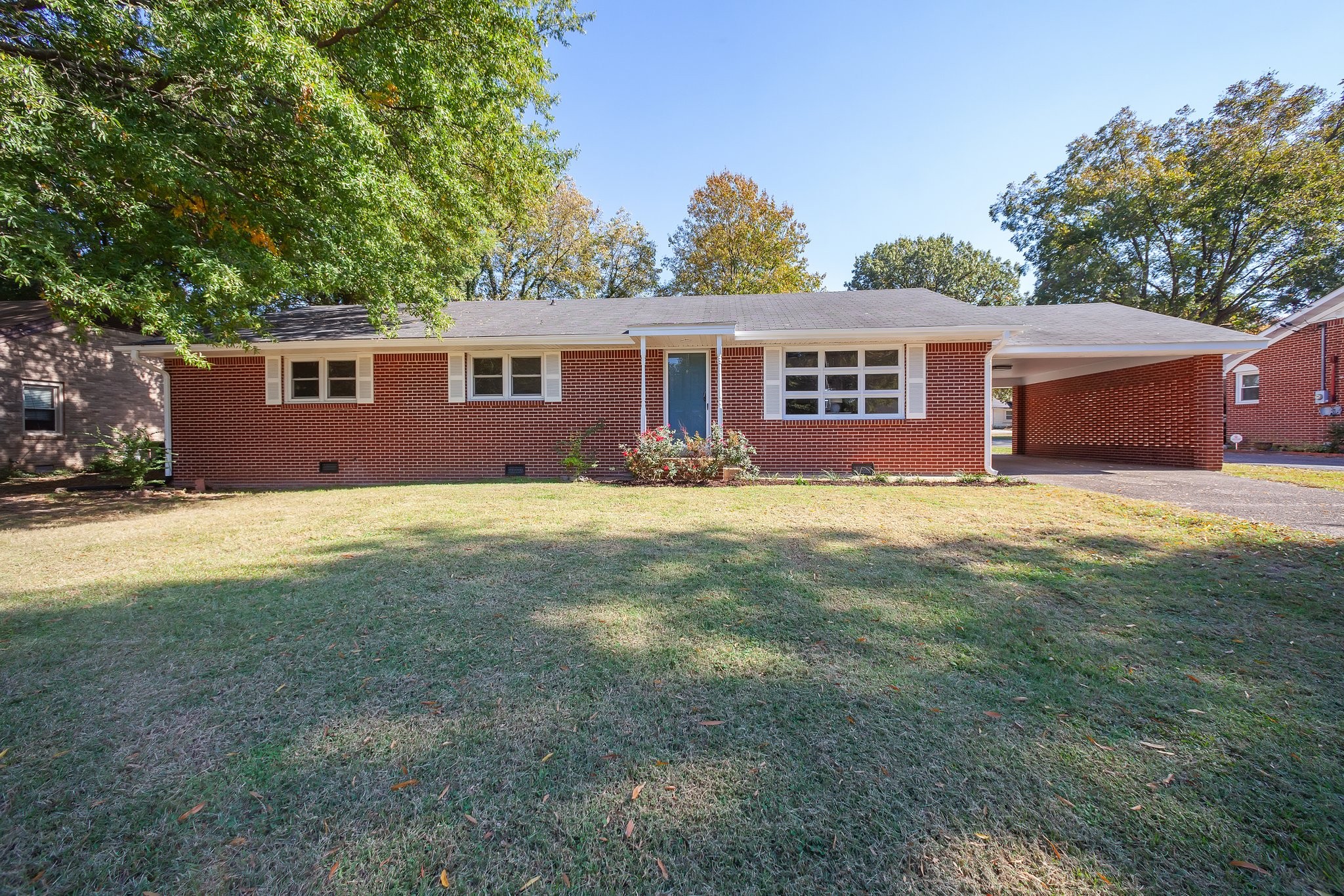 Listing image 1