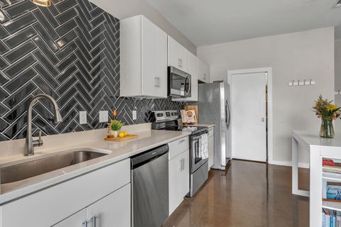 1900 12th Ave S 219 Nashville TN 37203