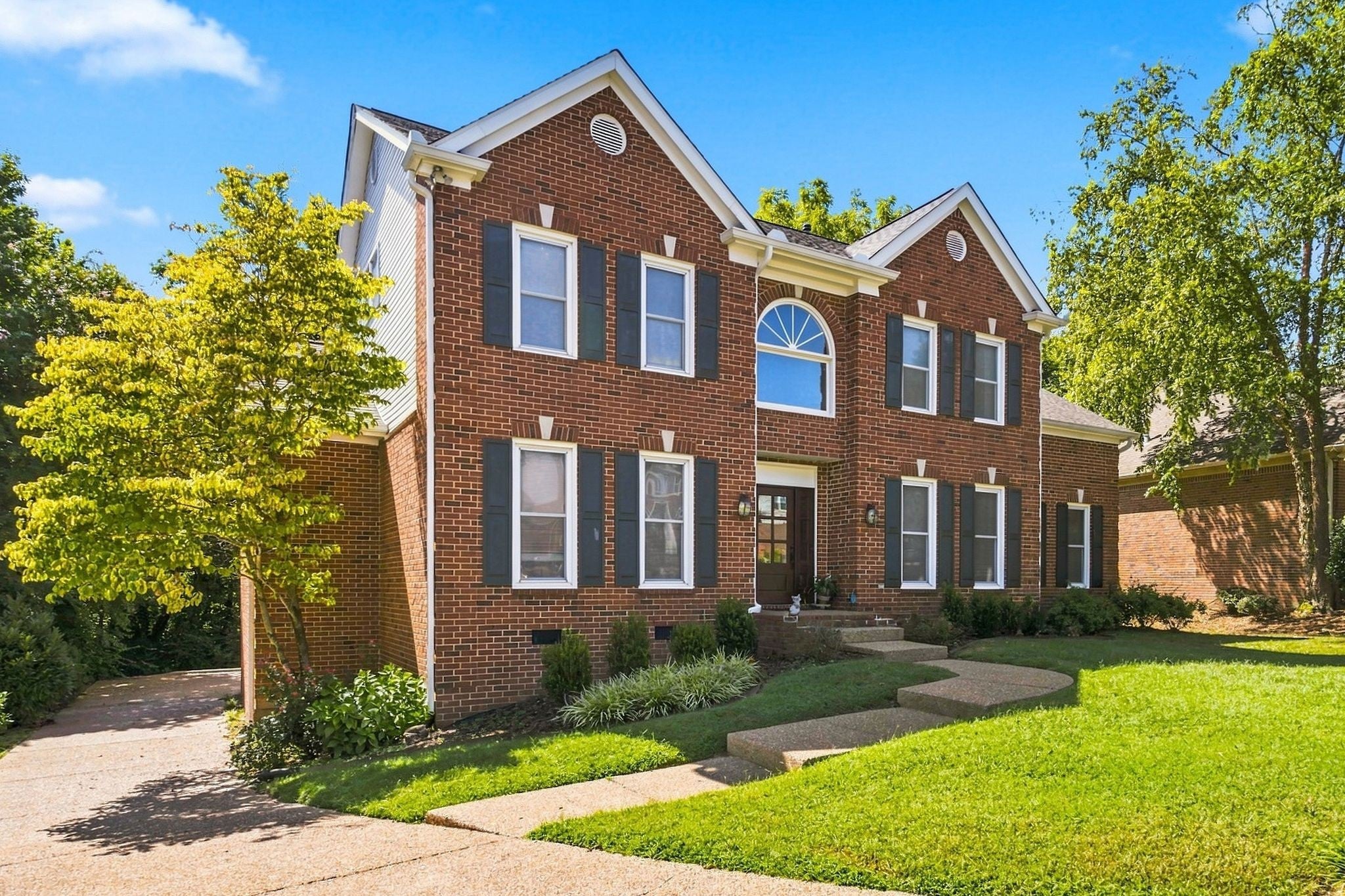 4816 Manassas Dr