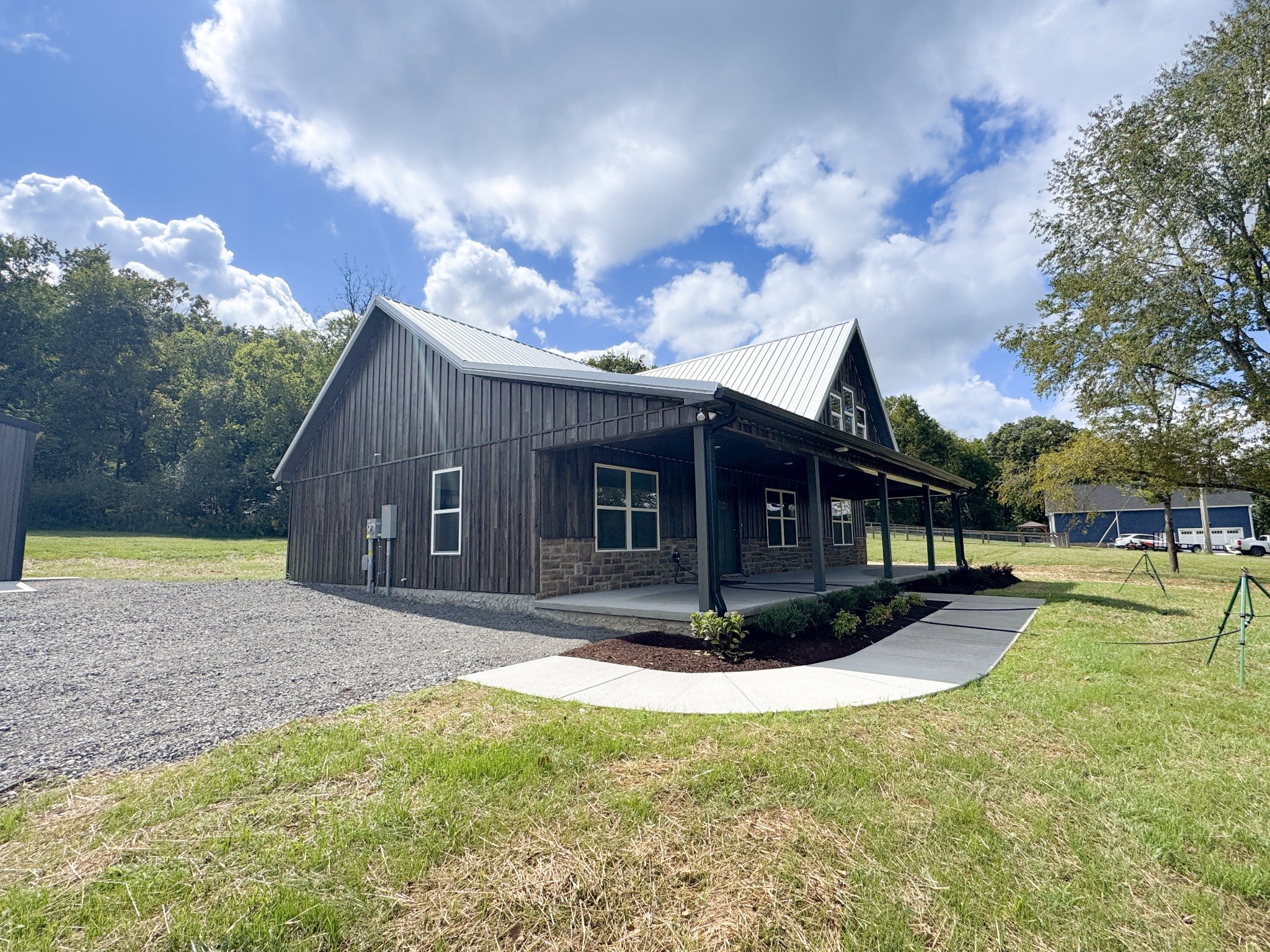 2900 Highway 10
