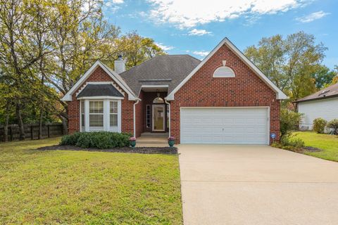 3716 Seville Dr Hermitage TN 37076