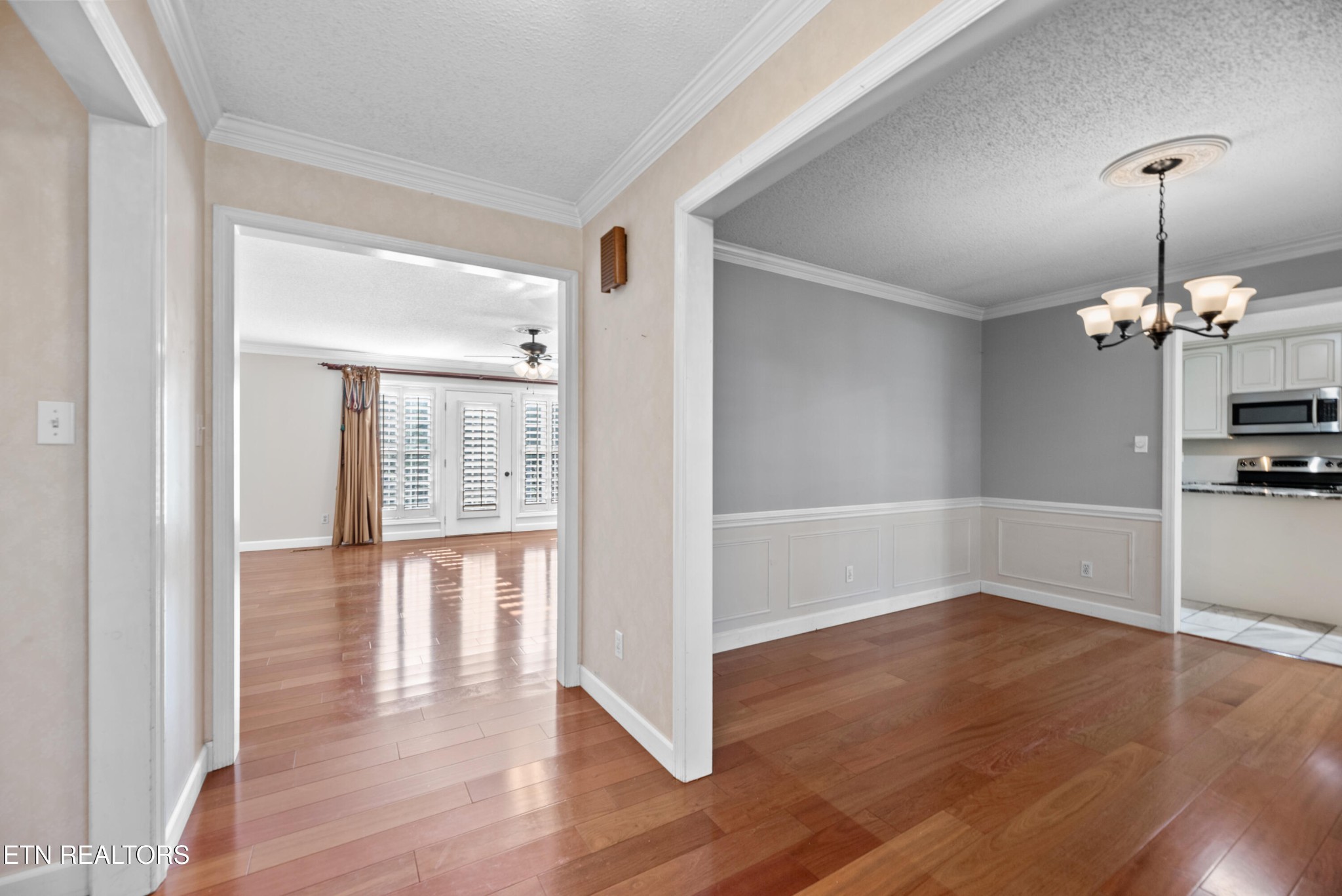 1244 River Oaks Drive