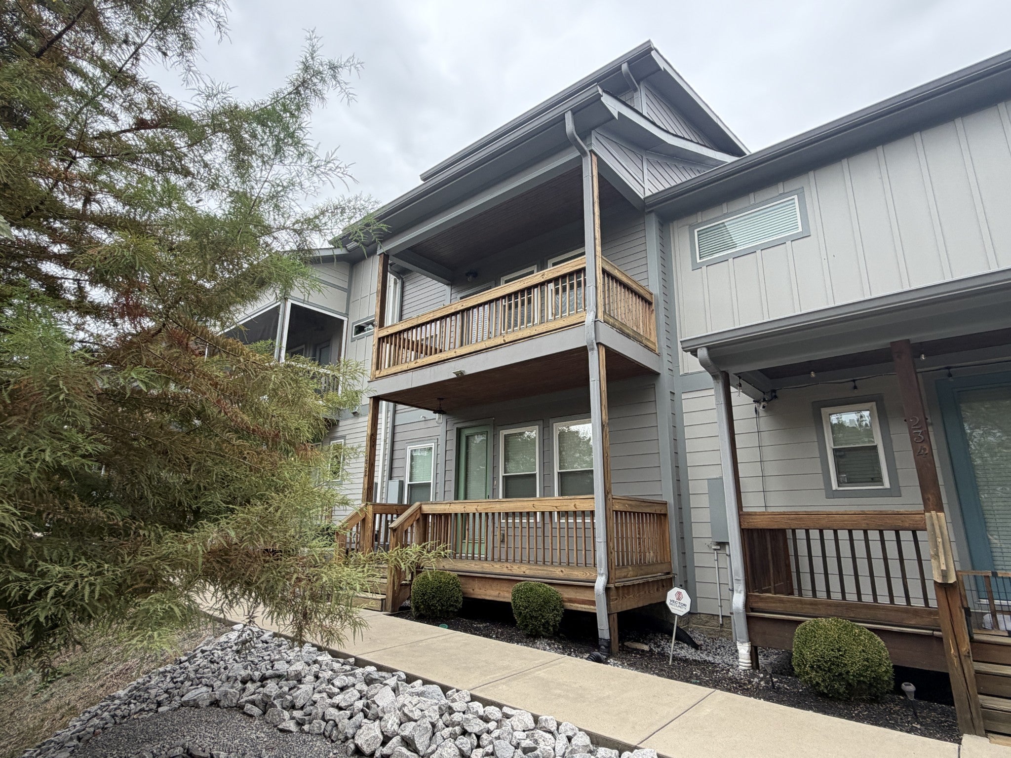 3.0-bed rental at 232 Croleywood Ln