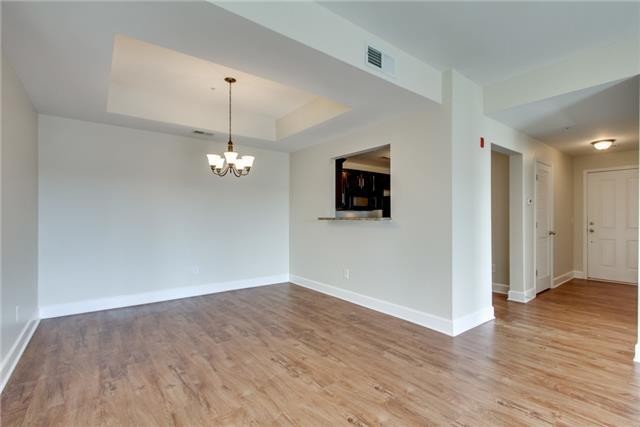 8121 Lenox Creekside Dr