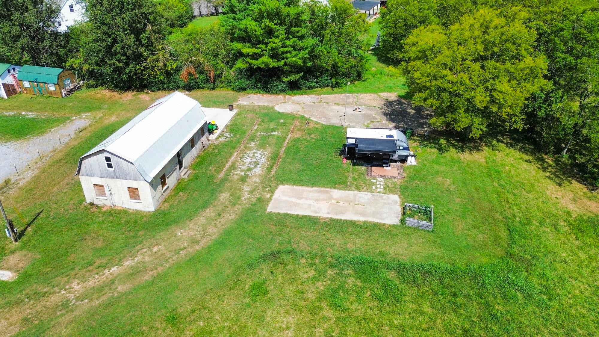 1460 Kingwood Ln