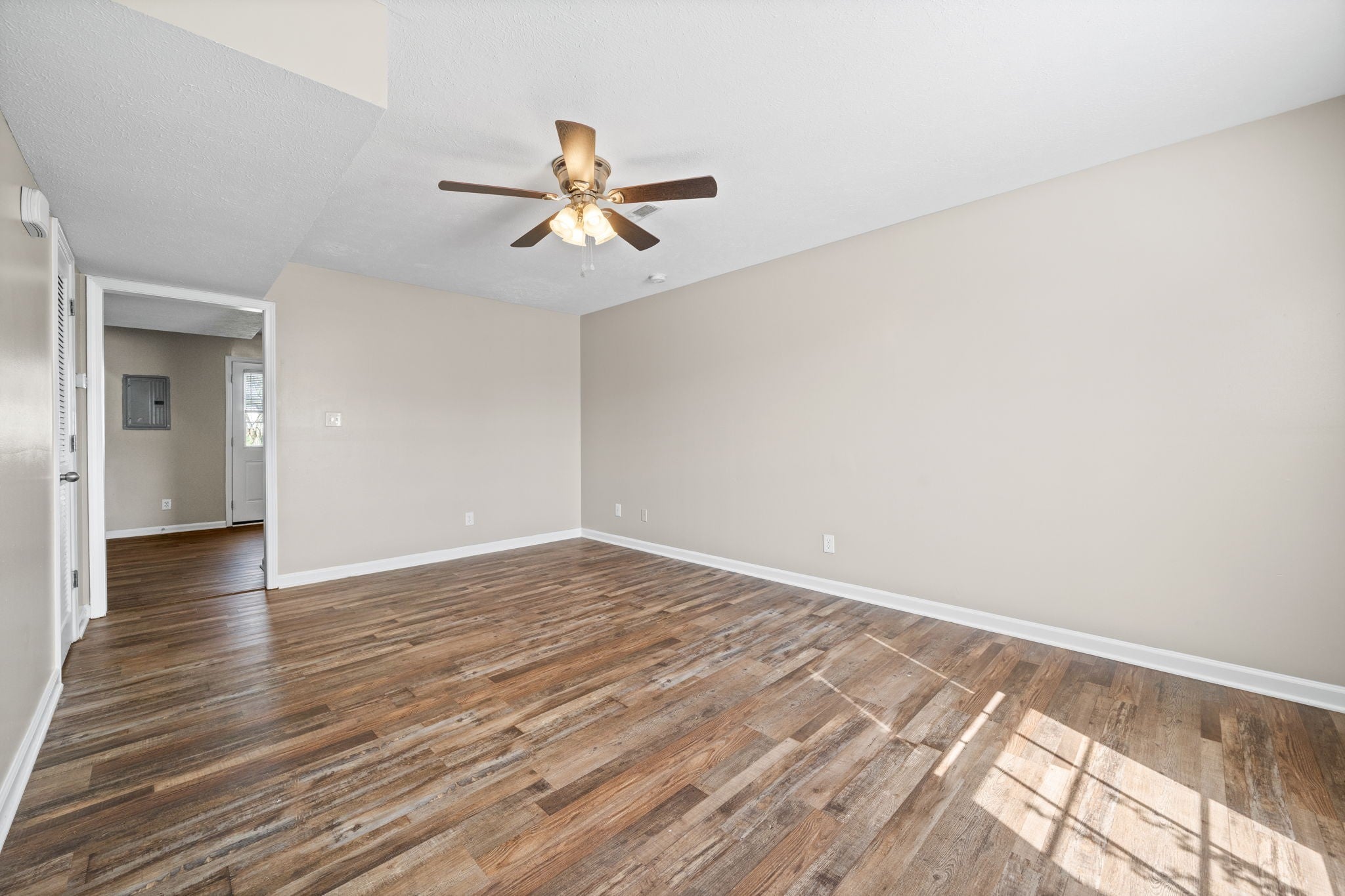 375 Peabody Dr 2