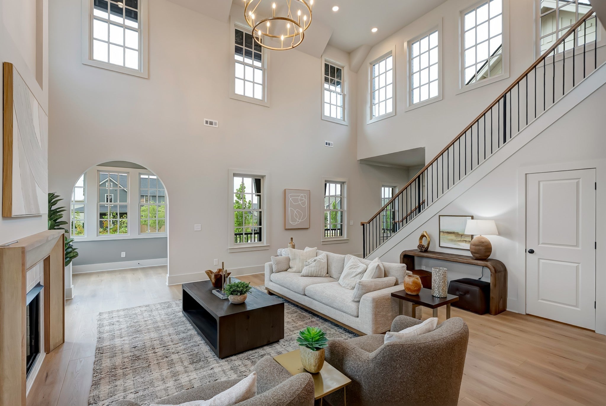 2537 Buckner Lane