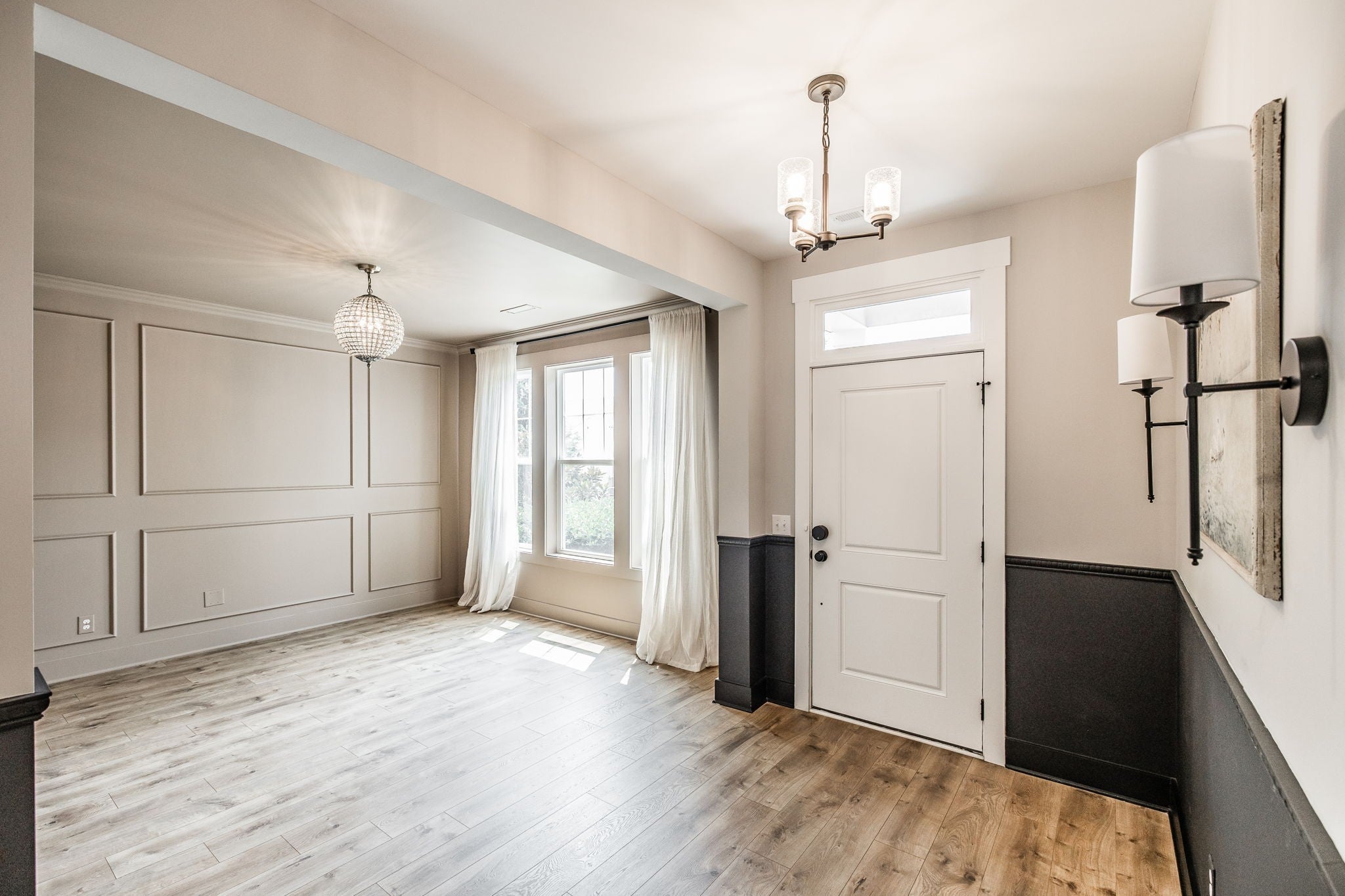 210 Woodhall Ct