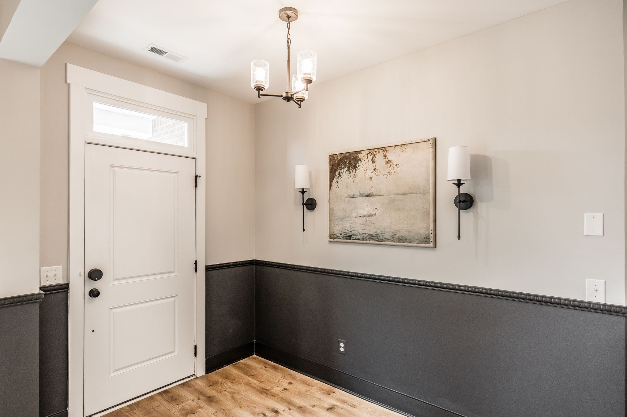 210 Woodhall Ct