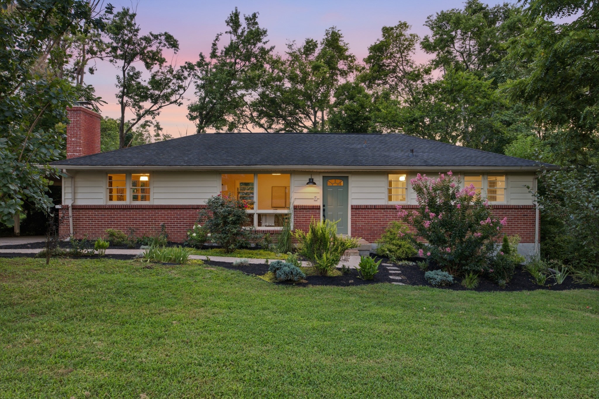 3-bed listing at 206 Theodore Rd, Nashville