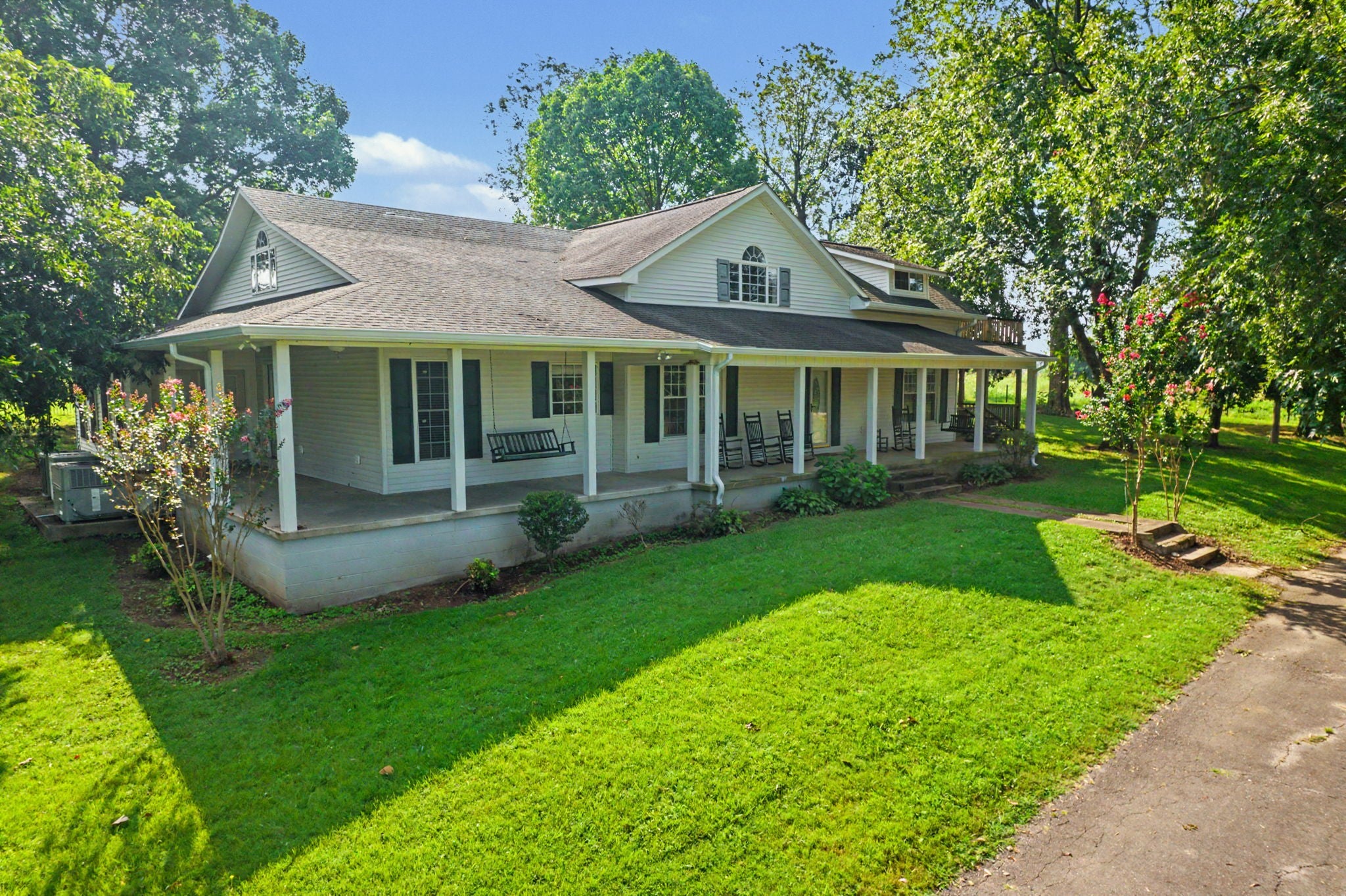 1075 Old State Route 76