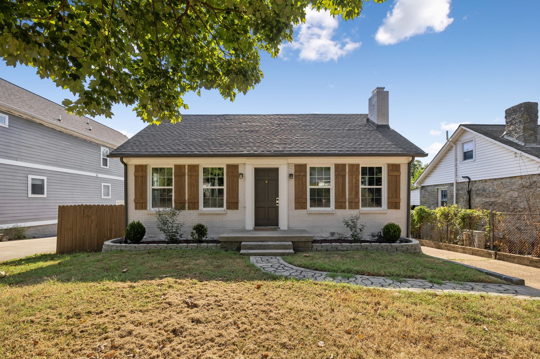 3.0-bed rental at 2408a Inga St
