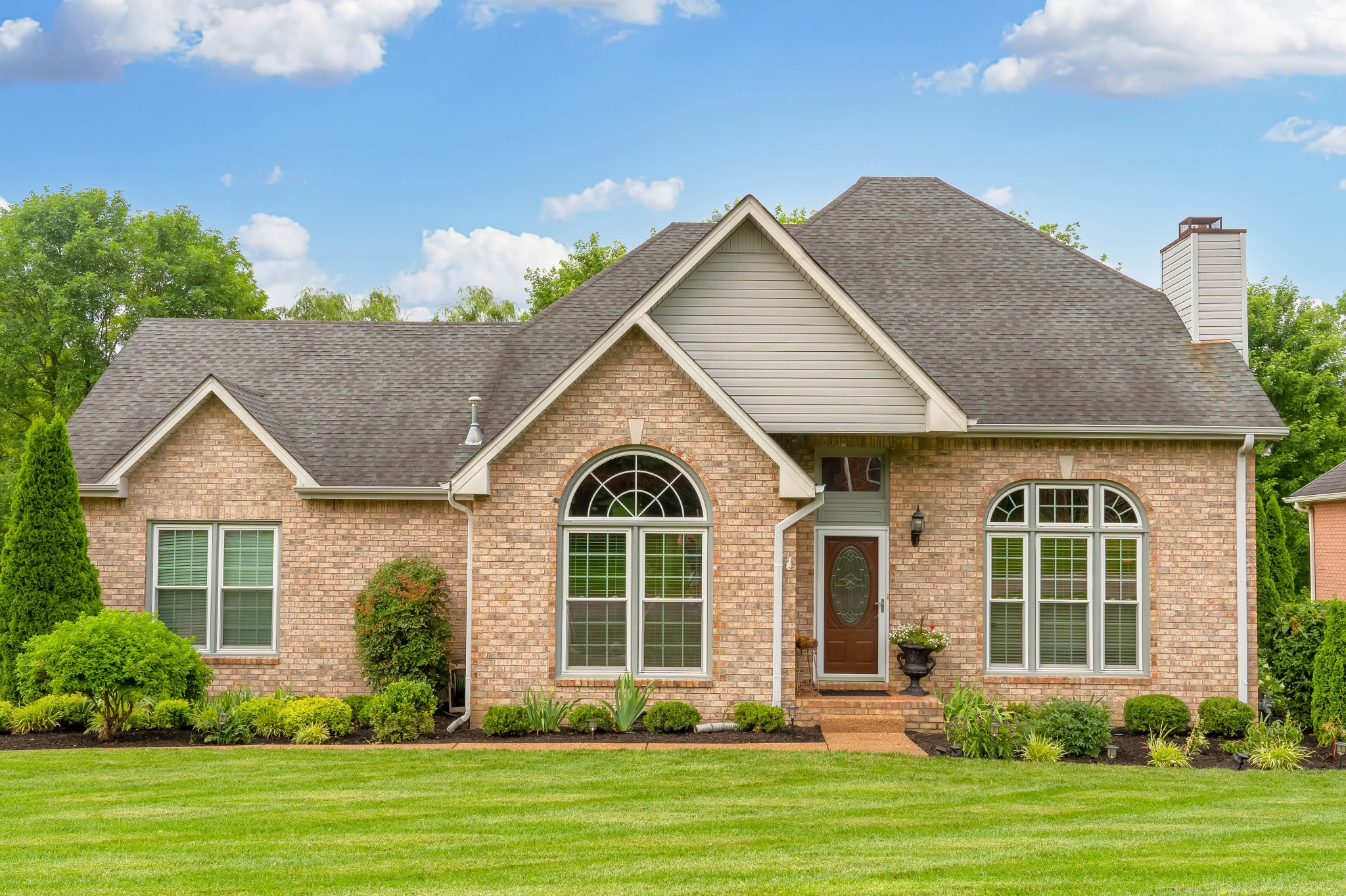 1003 Creekglen Ct