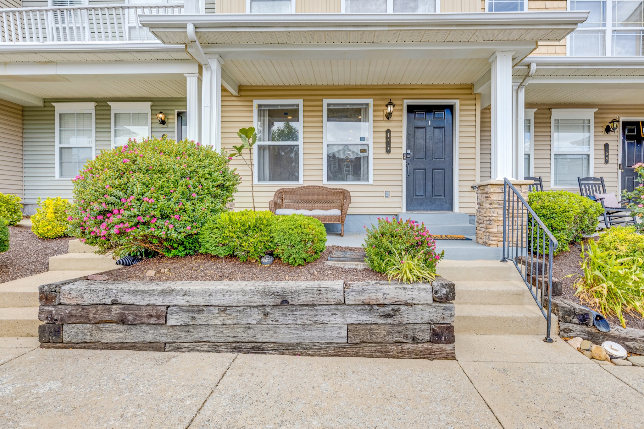 Photo 5 of 38 of 1382 Rural Hill Rd 157 townhome