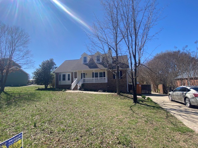 205 Lone Oak Dr
