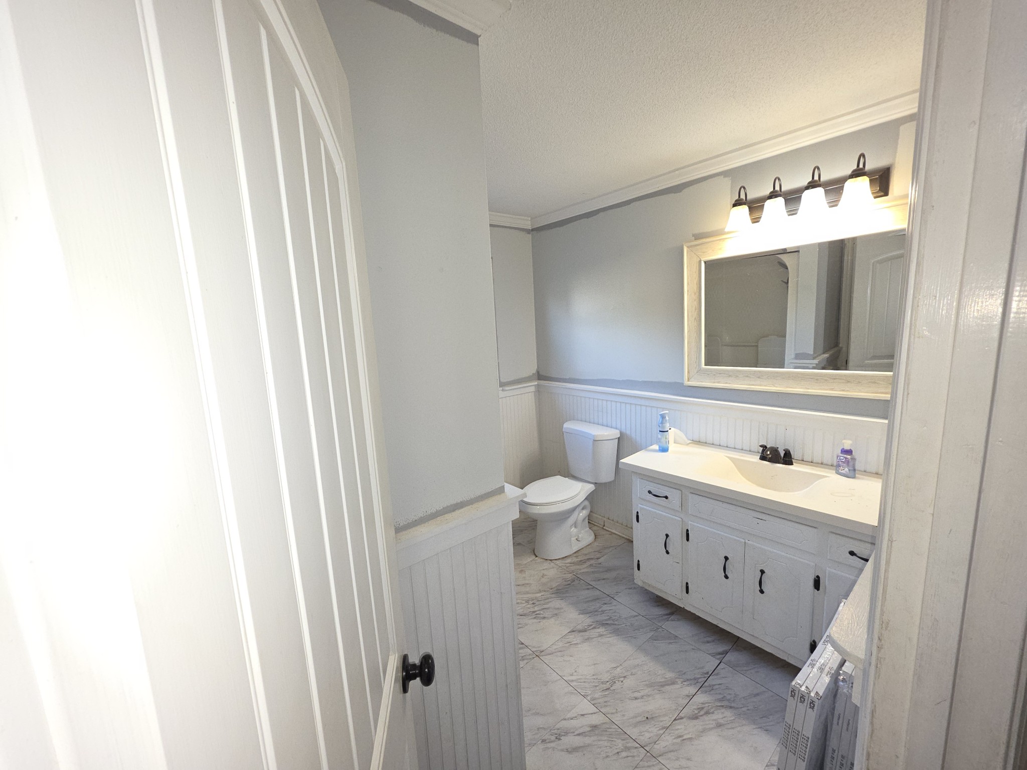 2051 Mount Herman Rd