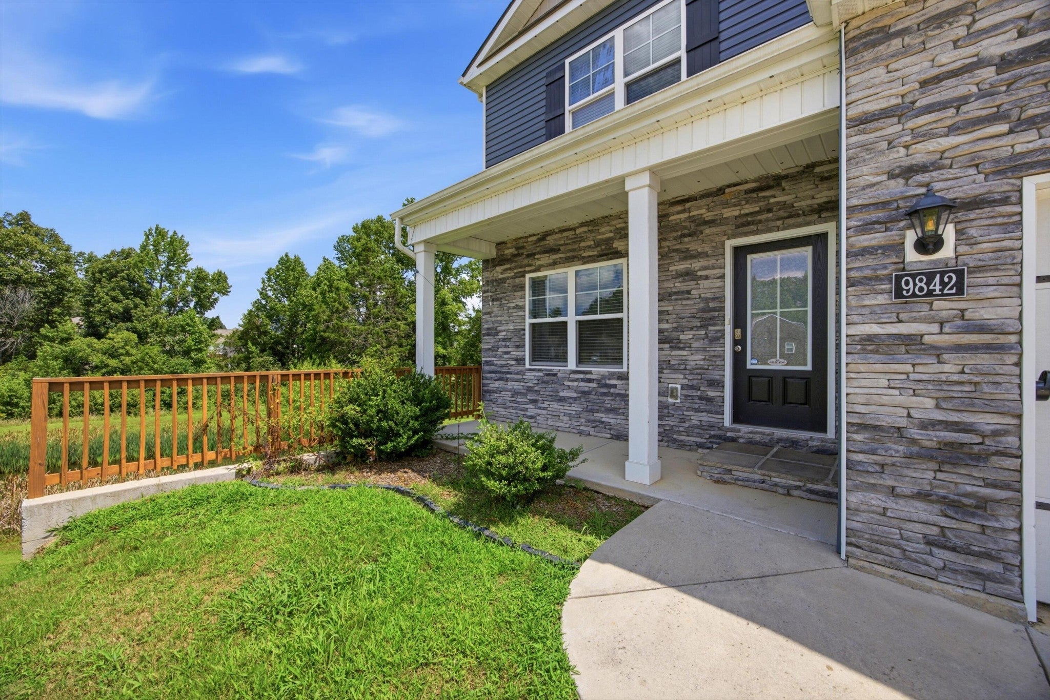 9842 Ramble Brook Lane