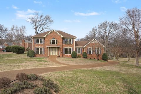 658 Cumberland Hills Dr Hendersonville TN 37075