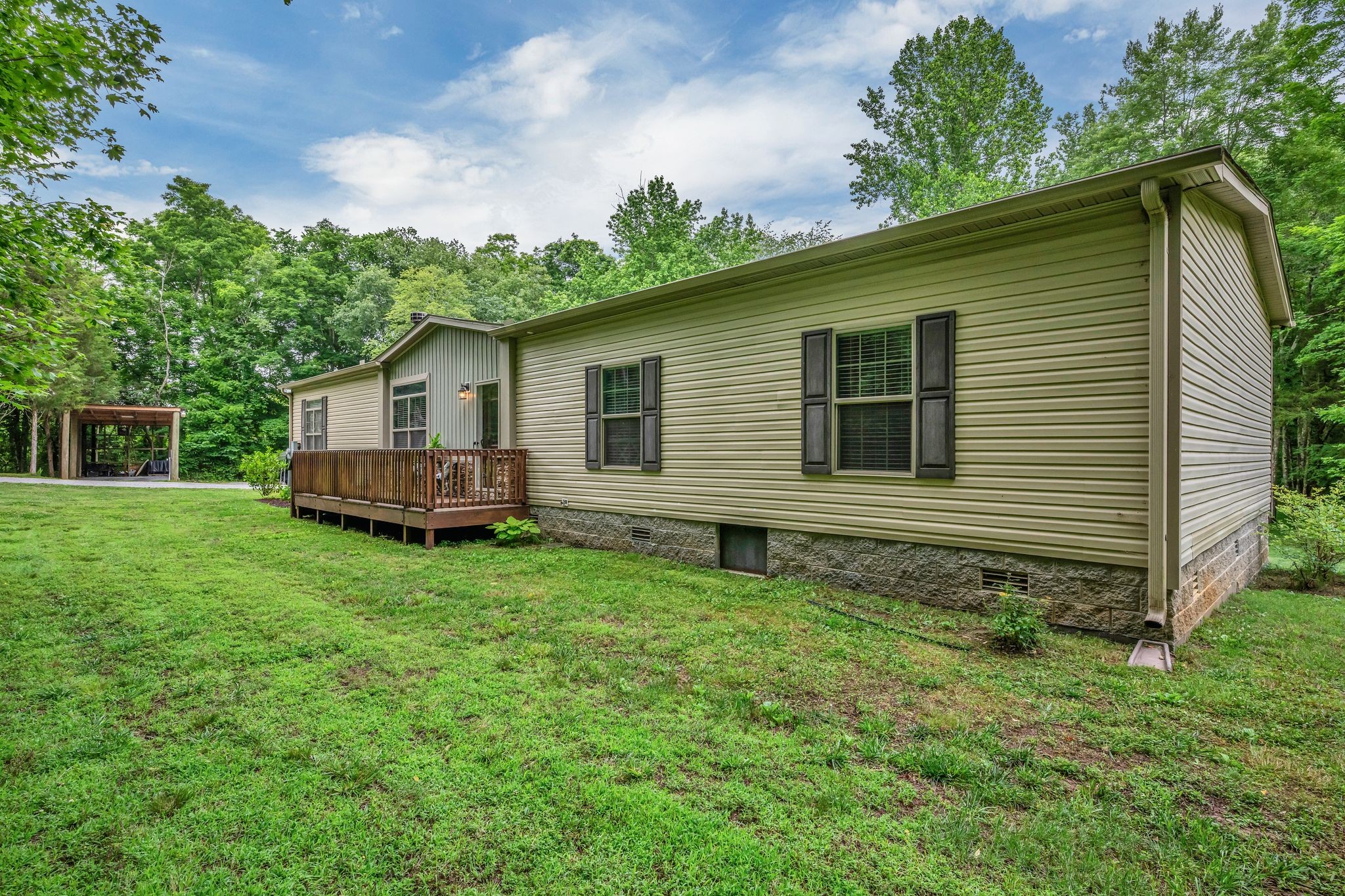 2209 Highway 48 South