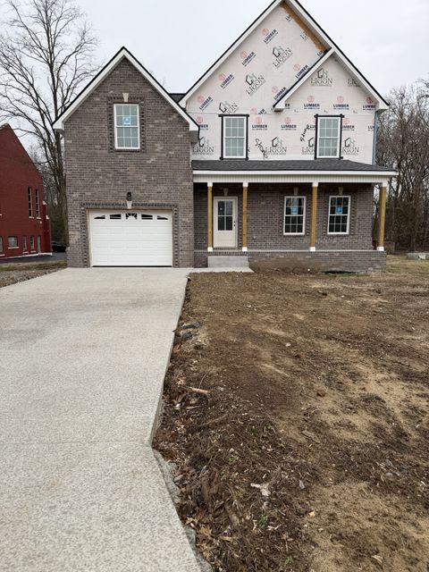 615 Guildfield Dr Clarksville TN 37043