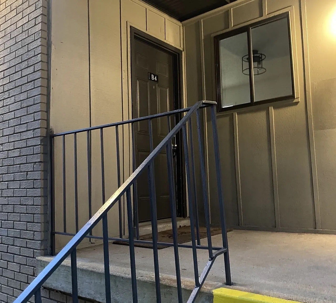 2.0-bed rental at 6680 Charlotte Pike B4