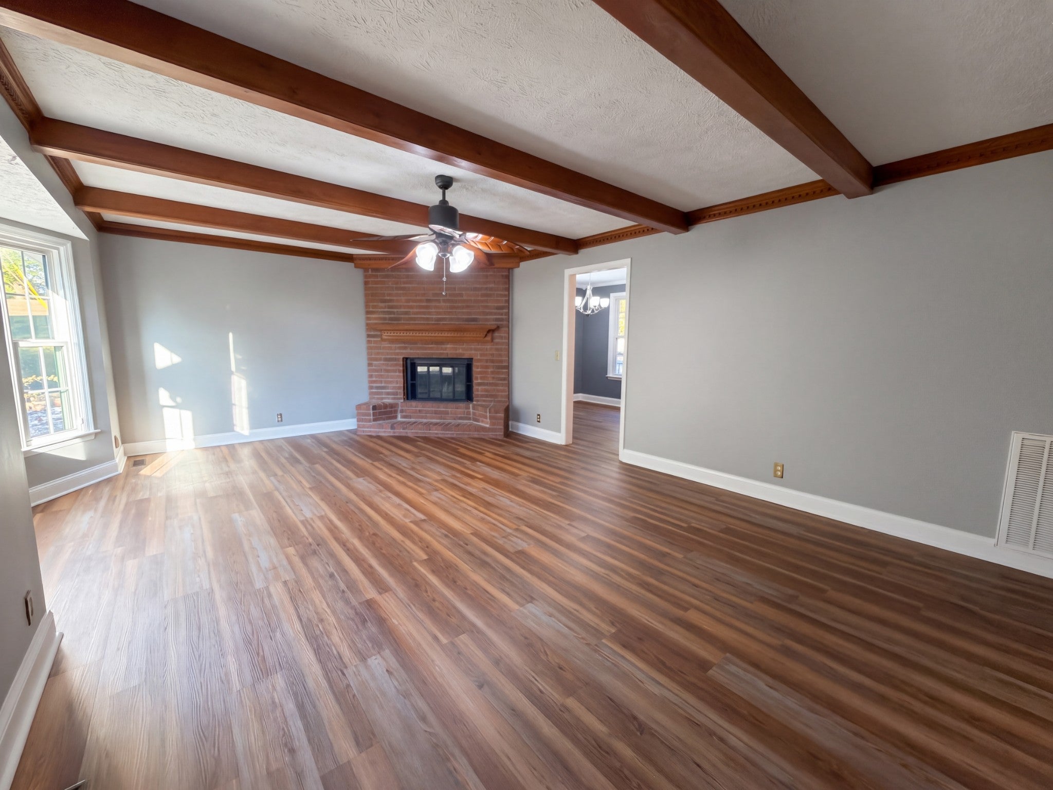 157 Hillside Dr